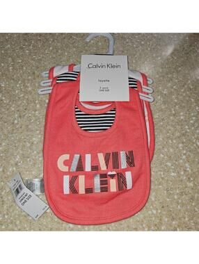 Calvin Klein Baby Bibs 3 pack One Size NWT